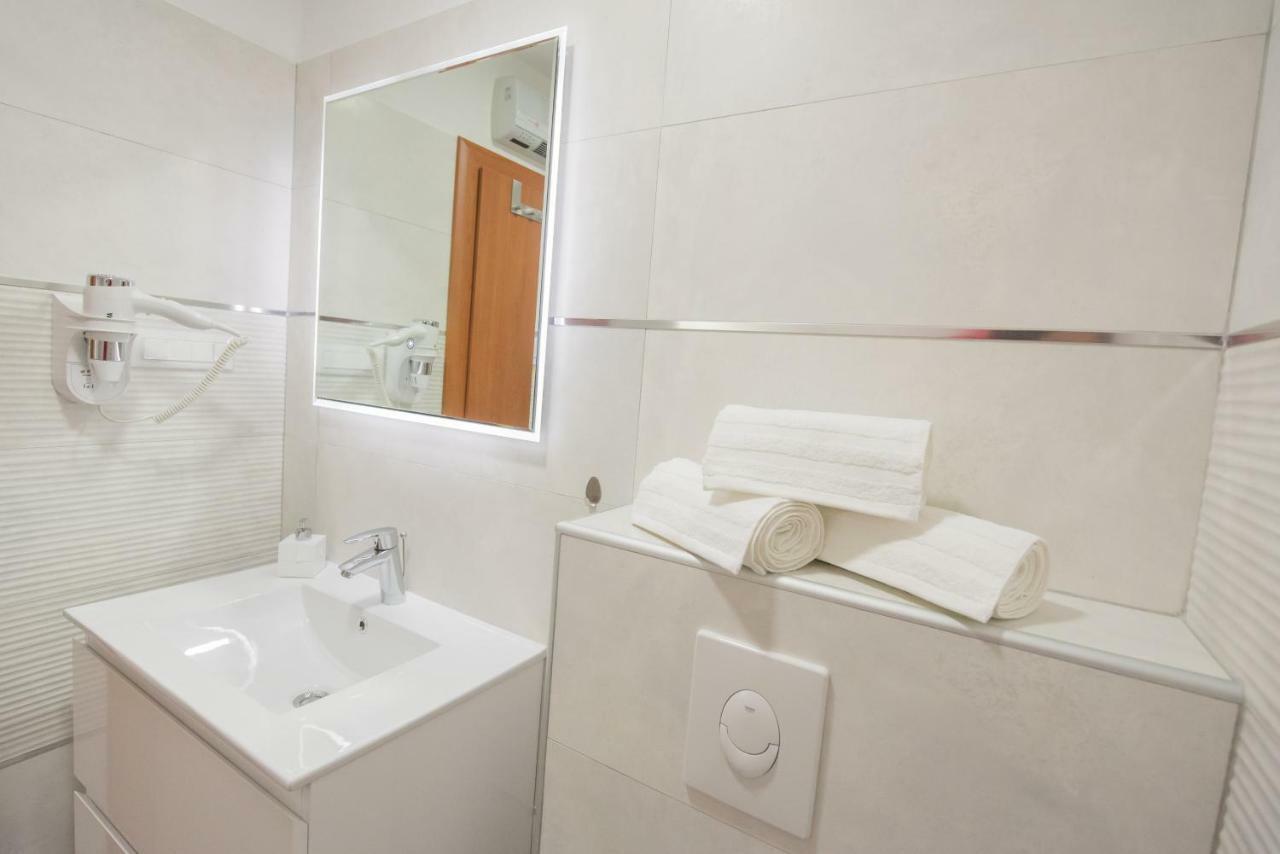 Studio Apartment Lena Kaštela Exterior foto